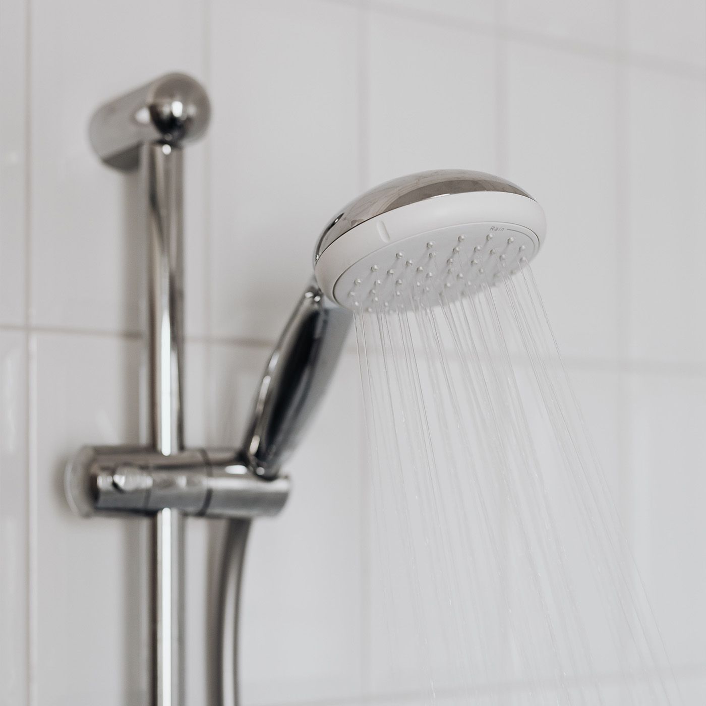 water coming out of shower head when filling bathtub