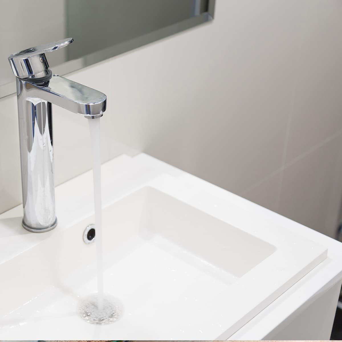 how to caulk a bathroom sink