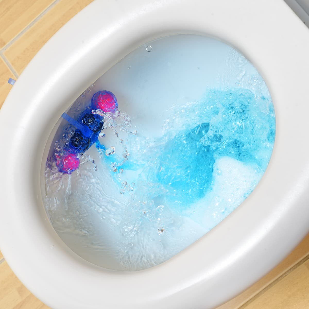 toilet bubbles when flushed