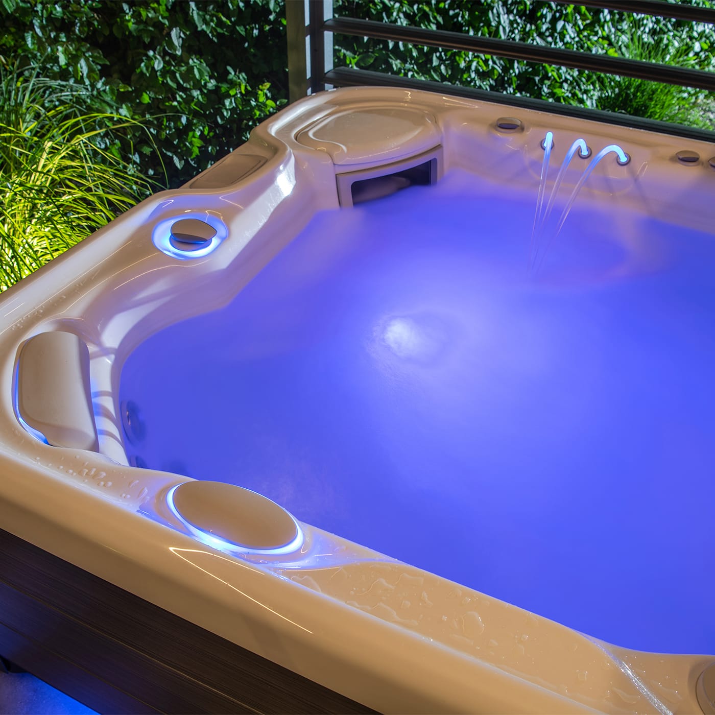 lifesmart hot tubs reviews