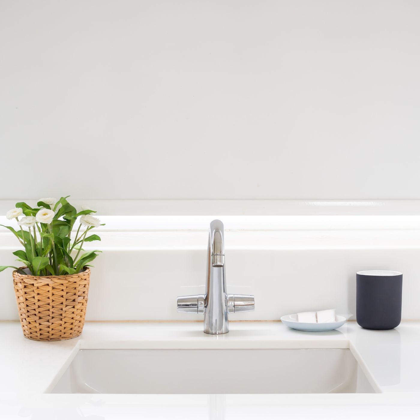 best bathroom grid sink